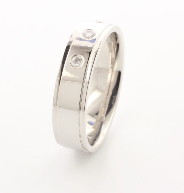 Patterned Designer White Gold Wedding Ring - Beaute